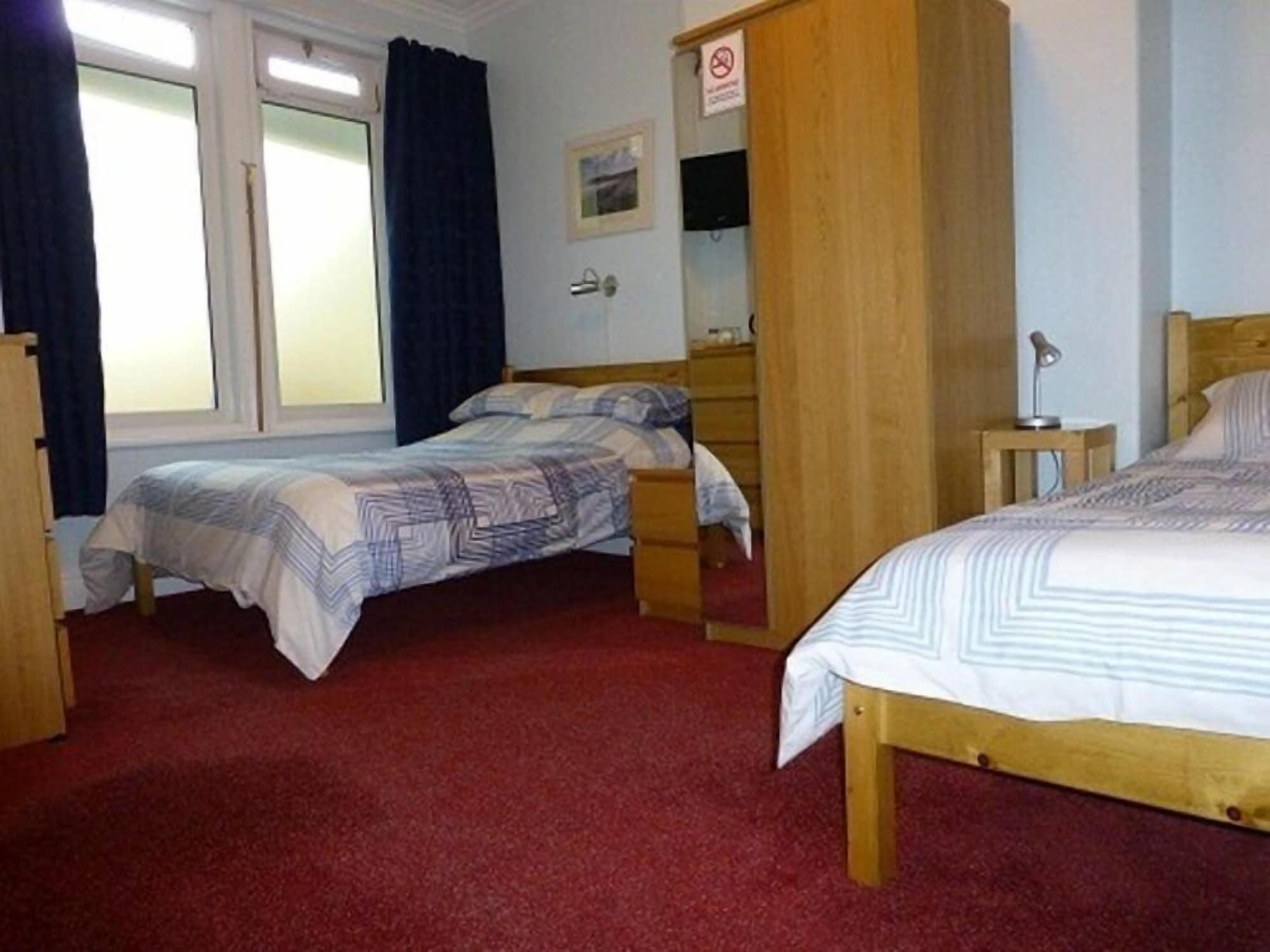 The Meltham Guest House Scarborough Exterior photo